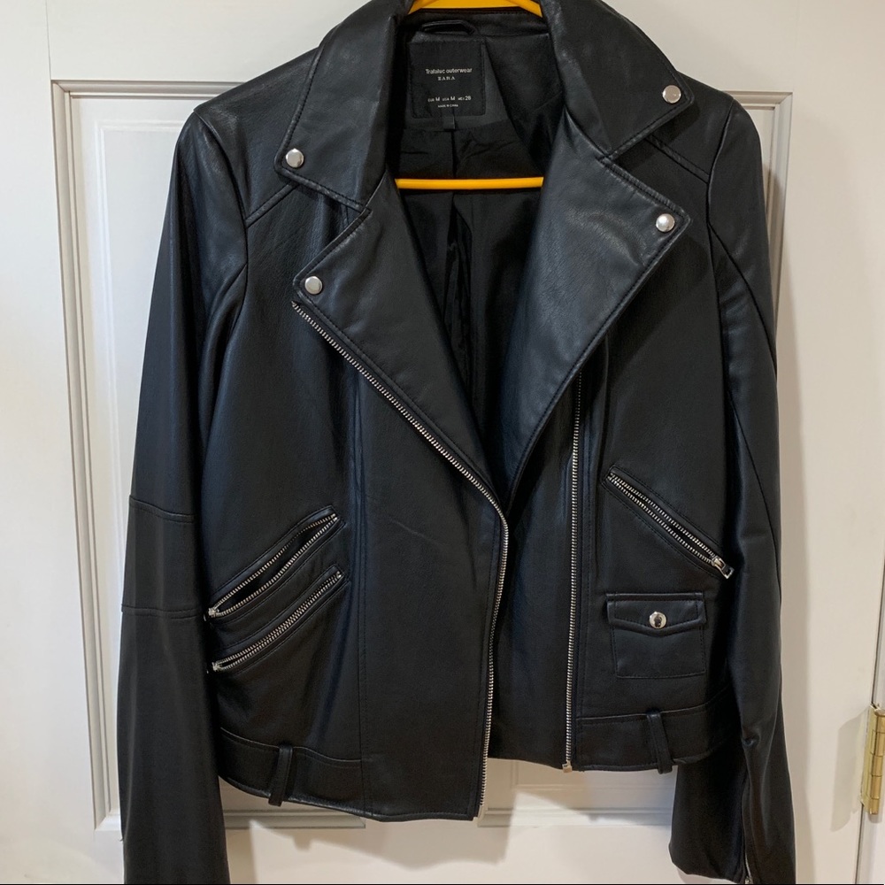 ZARA LEATHER JACKET